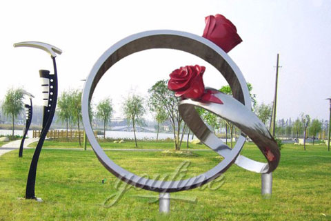 2017 New design abstract stainless steel Rose Rings Sculpture for garden on sale