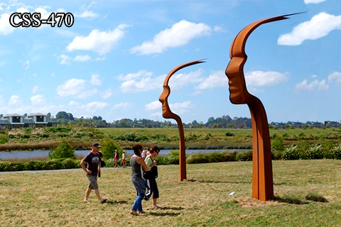 outdoor corten sculpture_